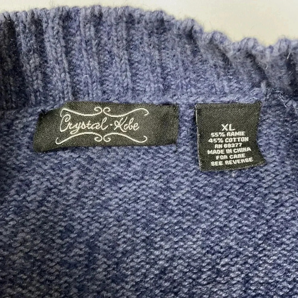 Crystal Kobe Full Zip Holiday Beaded Sweater Snowflake - size XL.    L - Picture 4 of 6